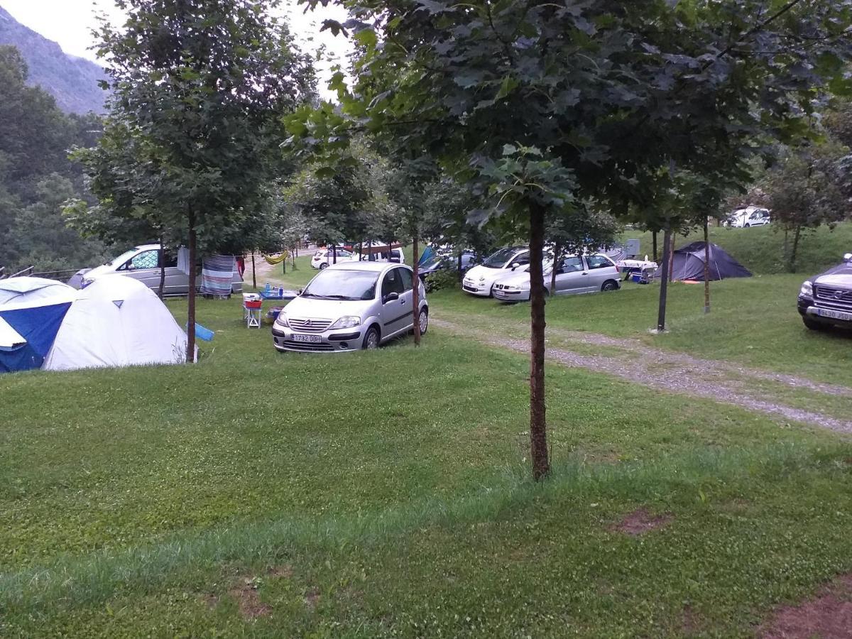 埃斯波特 Camping Riu Gelat酒店 外观 照片