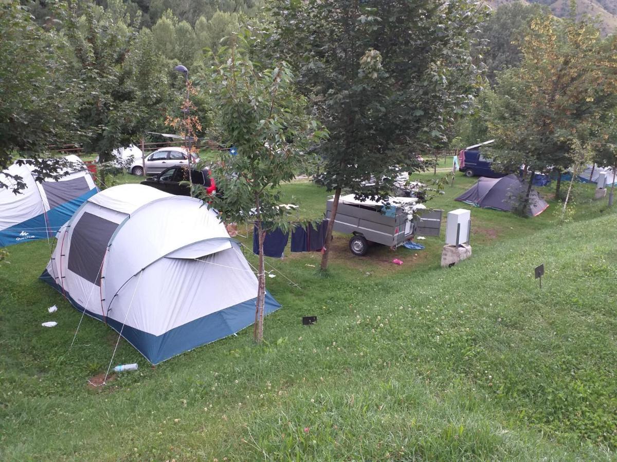 埃斯波特 Camping Riu Gelat酒店 外观 照片